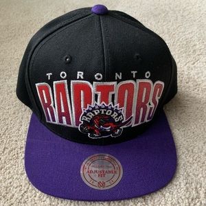 Mitchell & Ness Toronto Raptors Snapback Hat